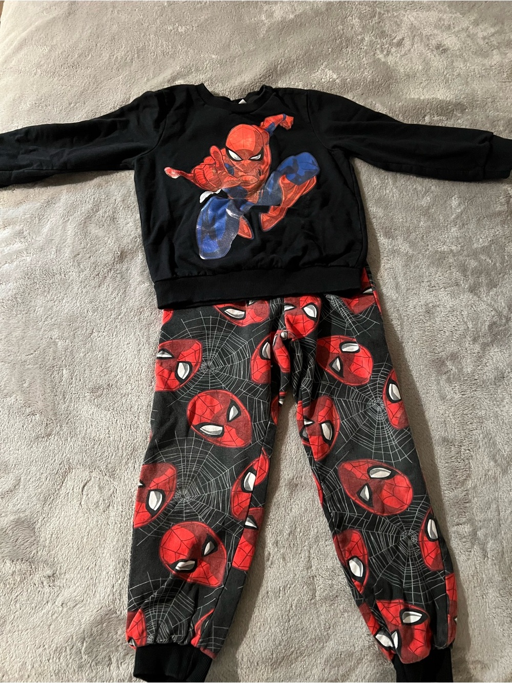 Marvel Kids Black and Red Spider-Man Sweatpants Set